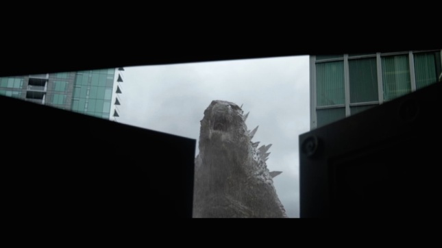 godzilla-2014-movie-screenshot-face-front-monster